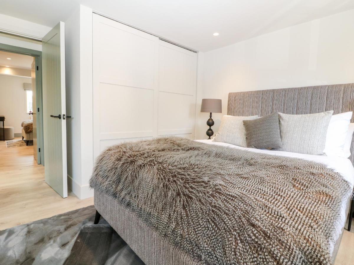 12 Manor Farm Close Kingham Extérieur photo